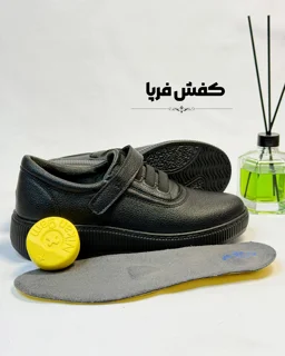 دارای پد خار پاشنه با طراحی عالی و زیره نرم و استاندارد