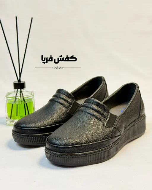 کفش طبی زنانه مدل برلین رنگ مشکی